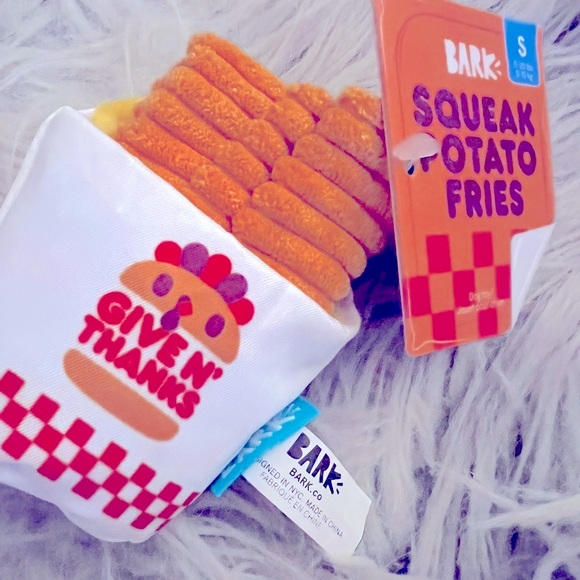 Bark Squeak Potato Fries Plush Dog Toy - Picture 6 of 6